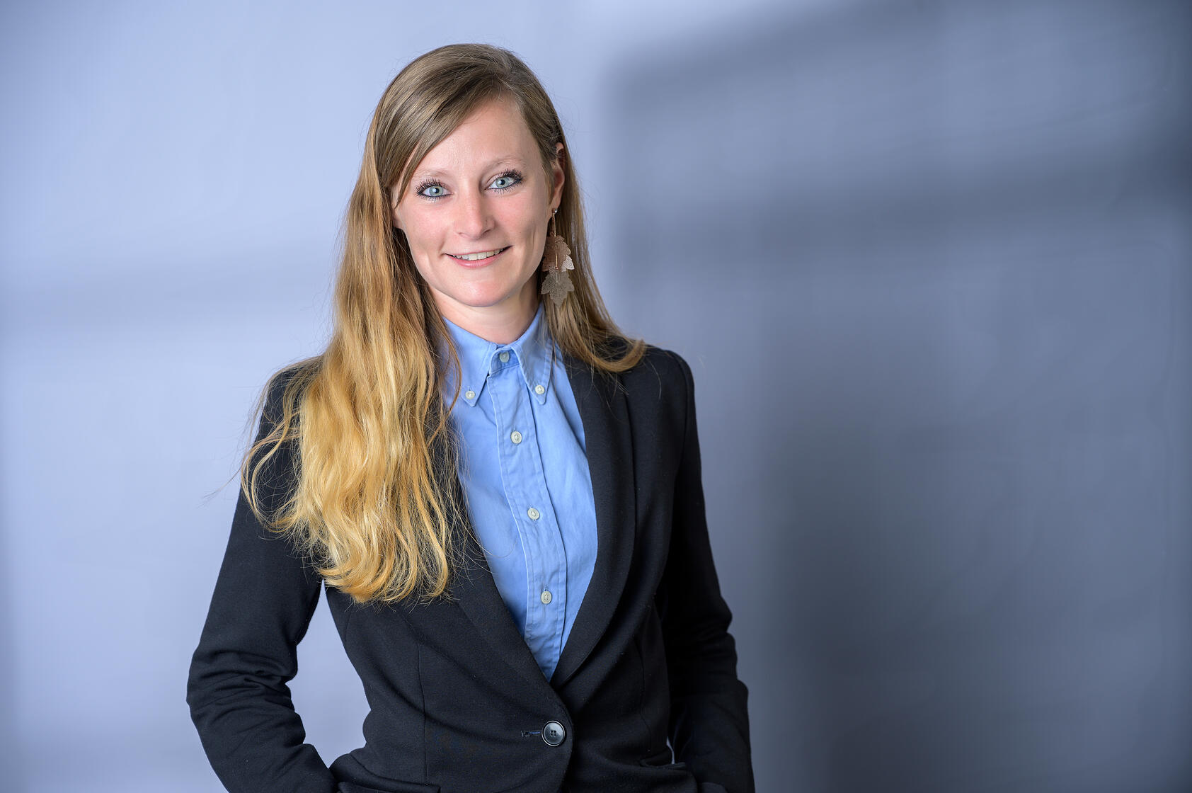 Mag.  Katharina  Bernhart 