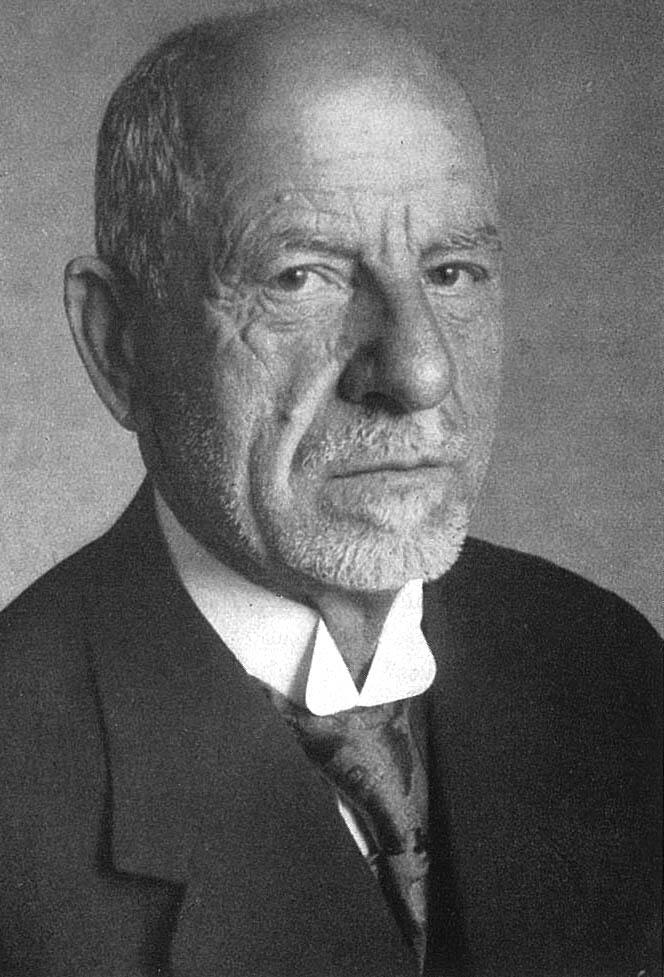 Willibald Hosp - neuer Direktor der TIROLER VERSICHERUNG